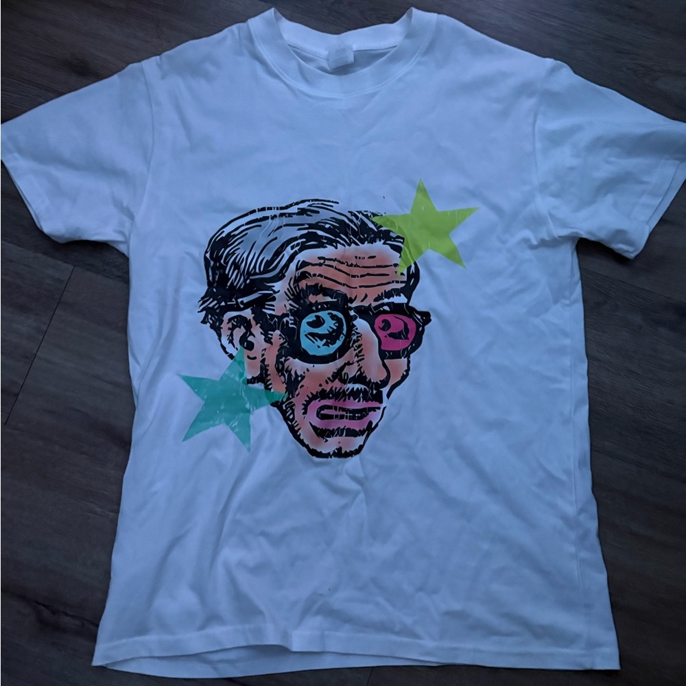 White Graphic Tee with Colorful Star Design